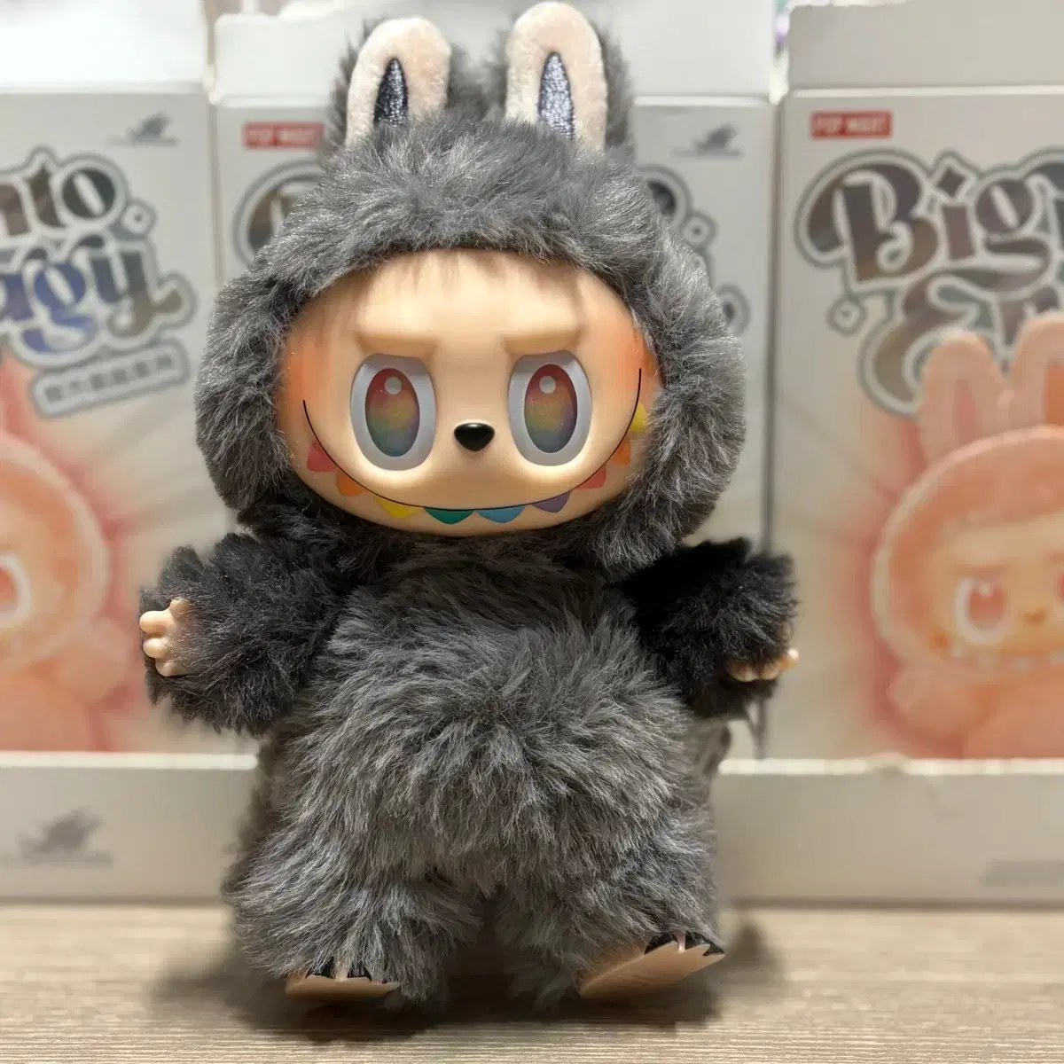 秘密ダイブラブブグレーキャラクター 秘密ダイブラブブグレーキャラクター 出品/購入可】話題沸騰！ラブブ